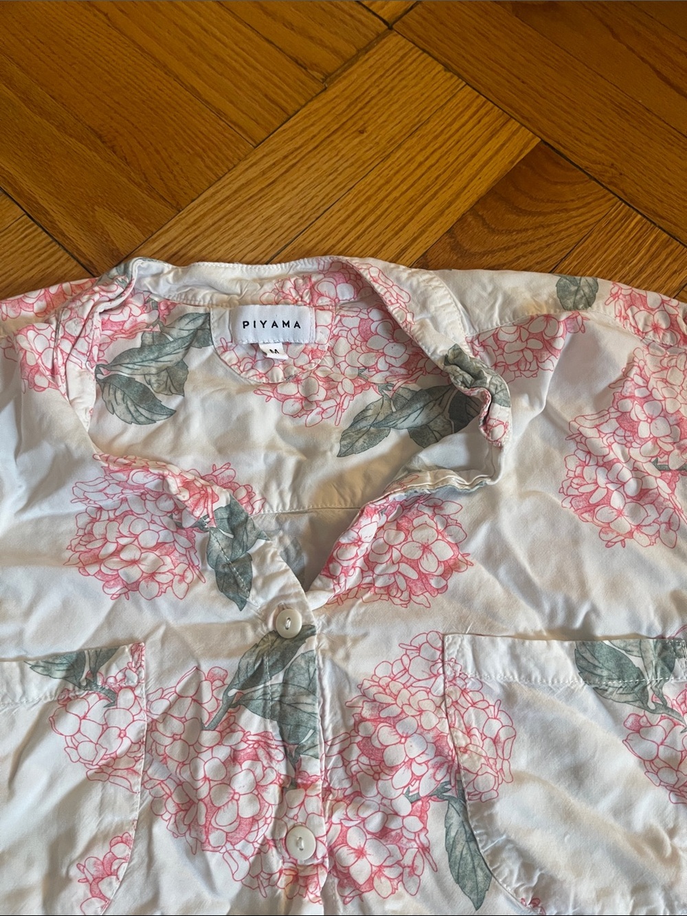 Piyama White & Pink Floral Hydrangea Short Pajama Set - Picture 12 of 16